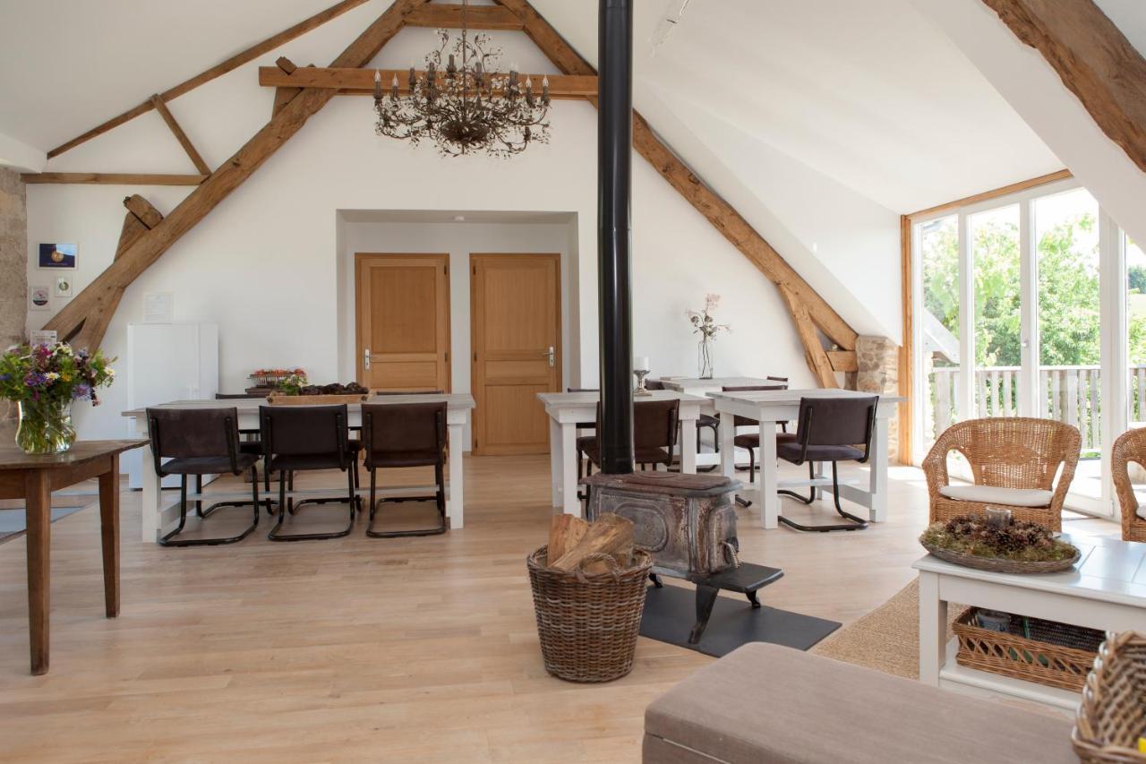 B&B Fleur De Lys Bleue Soudaine-Lavinadière Esterno foto